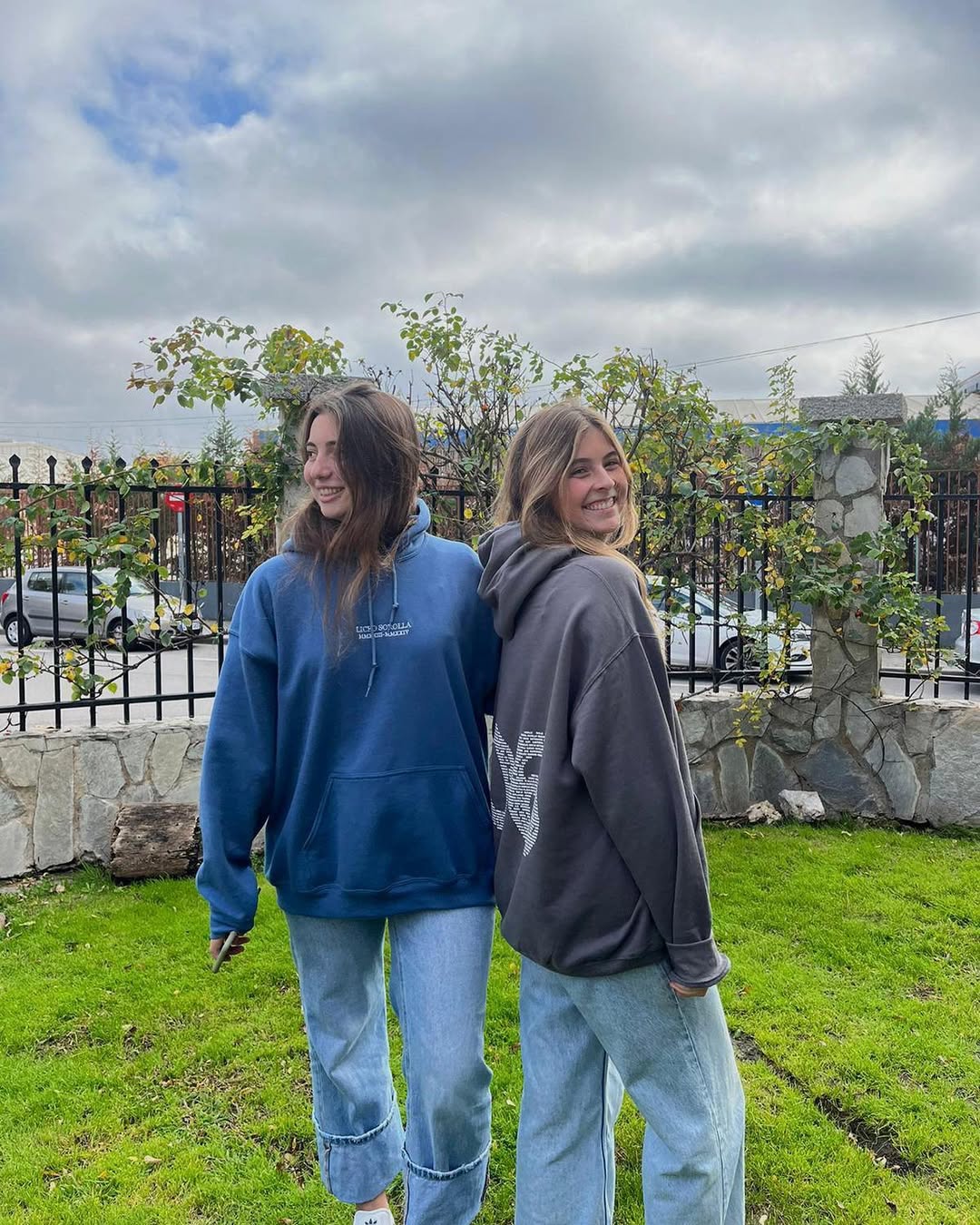 Sudaderas Essential 